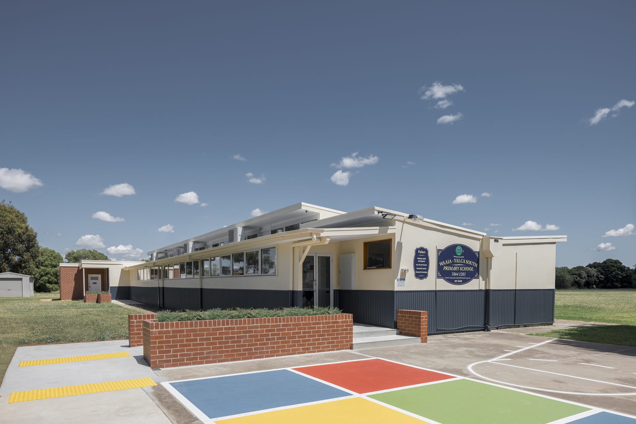 waaia yalca south primary school modernisation outside